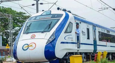 હવે સરકારી કર્મચારીઓ વંદે ભારત અને તેજસ એક્સપ્રેસમાં પણ 'મફત' મુસાફરી કરી શકશે, કેન્દ્રએ આપી મંજૂરી