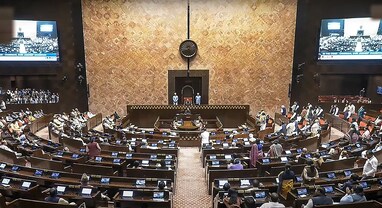 Budget Session 2025: ‘જો જનતાએ તમને સૂત્રોચ્ચાર કરવા મોકલ્યા હોય, તો તે કરો નહીં તો ગૃહ ચાલવા દો', સાંસદોને સ્પીકરના કઠોર શબ્દો