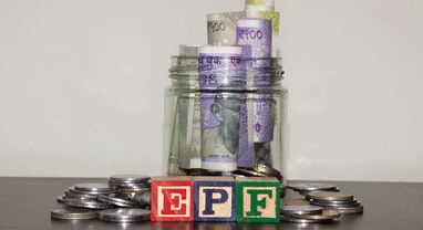 EPFO news: PF પર વ્યાજ દરને લઈને મોટા સમાચાર, બનાવવામાં આવી રહ્યું છે અલગ રિઝર્વ ફંડ! જાણો સંપૂર્ણ વિગતો