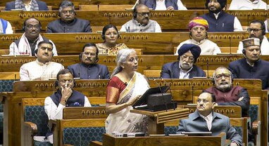 Parliament Budget session: લોકસભામાં પસાર થશે કેન્દ્રીય બજેટ 2025-26, અપનાવાશે ગિલોટિન પ્રોસેસ, જાણો શું છે આ સિસ્ટમ?