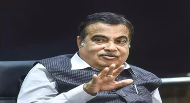 97 લાખ જુની ગાડીઓની સ્ક્રેપિંગથી સરકારને ₹40,000 કરોડ GST નો લાભ થઈ શકે છે, નિતિન ગડકરીએ ઑટો ઉદ્યોગને આપી સલાહ