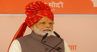 PM મોદીનો પાકિસ્તાન પર પ્રહાર: "સિંદૂર મિટાવવા નીકળેલાઓને માટીમાં ભેળવ્યા"