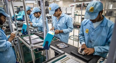 Electronics Industry: ચીનની ચાલથી ભારતની ઇલેક્ટ્રોનિક્સ ઇન્ડસ્ટ્રી પર સંકટ, 32 બિલિયન ડોલરનું એક્સપોર્ટ દાવ પર!