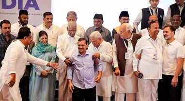 India Alliance: ઈન્ડિયા ગઠબંધનમાંથી AAP બહાર! કહ્યું- લોકસભા ચૂંટણી સુધીનો હતો સાથ, હવે અલગ લડીશું