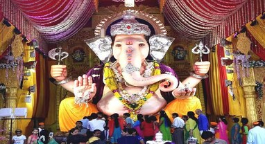 ફડણવીસ સરકારનો મોટો નિર્ણય, ગણેશોત્સવને મહારાષ્ટ્રનો 'રાજ્ય ઉત્સવ' કરાયો જાહેર