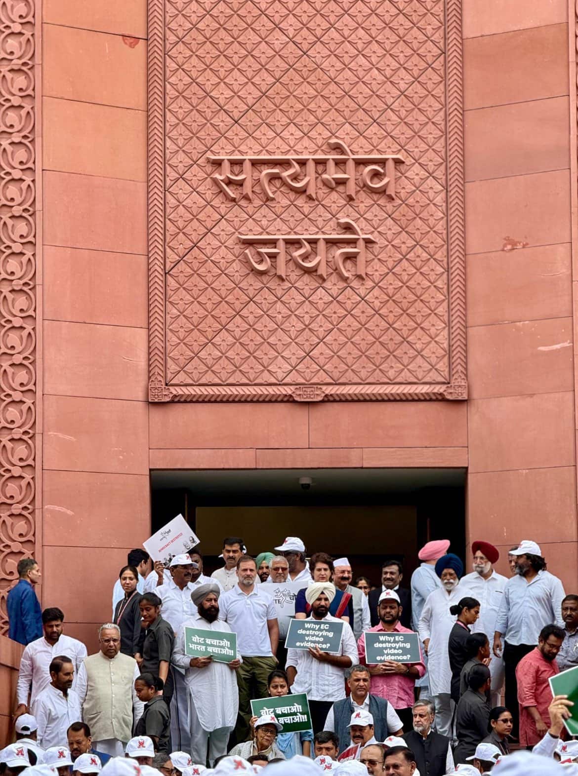 1 mega march against vote theft Rahul Gandhi