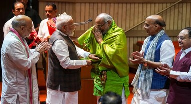 ઉપરાષ્ટ્રપતિ ચૂંટણી 2025: PM મોદીની રાધાકૃષ્ણનને સમર્થનની અપીલ, વિપક્ષનો શું છે જવાબ?