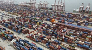 India US Tariff: ભારત પર 25% ટેરિફનો પહેલો તબક્કો આજથી લાગુ, આ વસ્તુઓના વેપાર પર થશે સીધી અસર