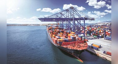 Shipping stocks: શિપિંગ સેક્ટરને મળશે મોટી ભેટ ટૂંક સમયમાં, શિપને મળી શકે છે ઈન્ફ્રાસ્ટ્રક્ચરનો દરજ્જો
