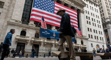 Trump-US economy: ટ્રમ્પના નિર્ણયોથી અમેરિકન અર્થતંત્ર ડગમગ્યું, મંદીનો ખતરો મંડરાયો