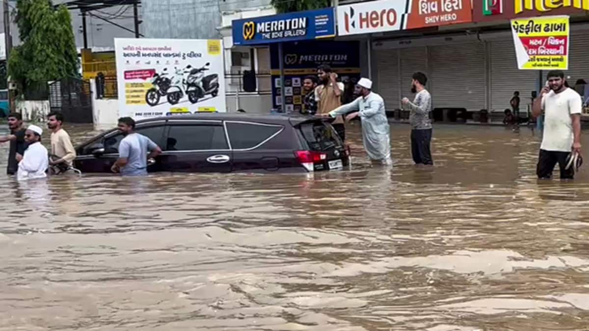 2 Vav Tharad 16 inches of rain