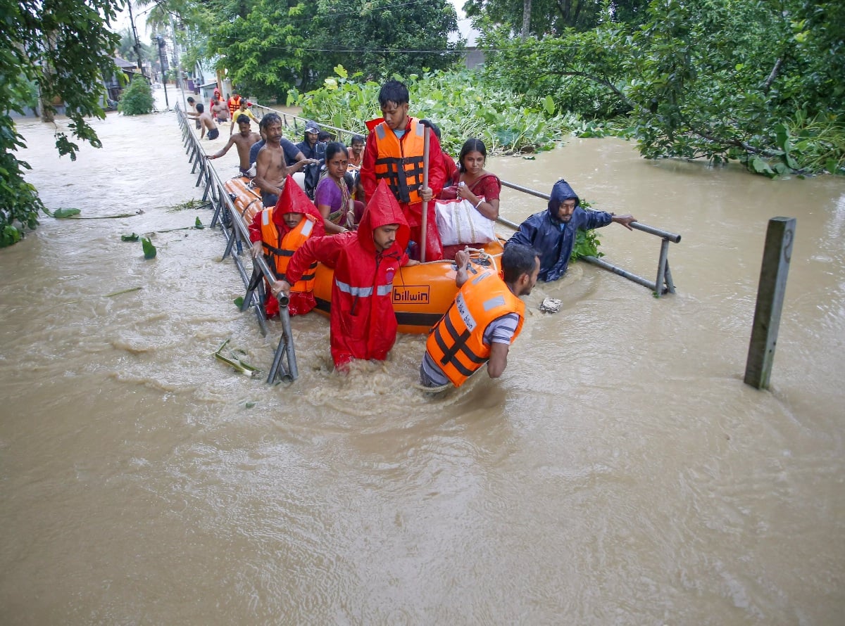 7 Meghrajas havoc Floods wre 2