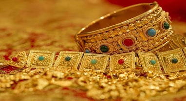 Gold buying in festival: શું તમે ફેસ્ટિવલમાં ગેરકાયદેસર સોનું તો નથી ખરીદી રહ્યા? આ રીતે કરો ચકાસણી!
