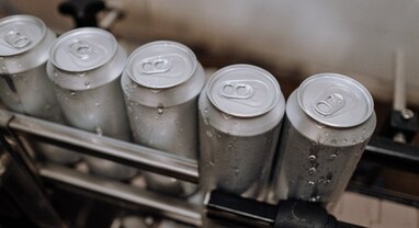 Aluminium Can Beer Industry: બીયર ઉદ્યોગમાં એલ્યુમિનિયમ કેનની તંગી, સરકારી આવકમાં 1300 કરોડનો ઘટાડો