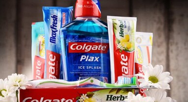Colgate-Palmolive Q2 results: અપેક્ષા અનુસાર રહ્યા કોલગેટના પરિણામો; નફો 17% ઘટ્યો, ડિવિડન્ડ જાહેર Colgate-Palmolive Q2 results: અપેક્ષા અનુસાર રહ્યા કોલગેટના પરિણામો; નફો 17% ઘટ્યો, ડિવિડન્ડ જાહેર
