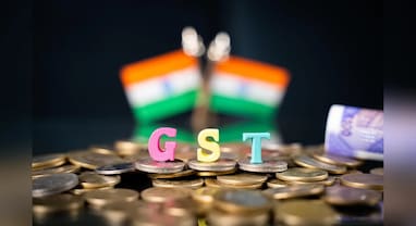 GST News: મે મહિનામાં GST કલેક્શન 3% વધીને 1.94 લાખ કરોડને પાર, સ્થાનિક આવક ઘટી પણ આયાતે બચાવી બાજી GST News: મે મહિનામાં GST કલેક્શન 3% વધીને 1.94 લાખ કરોડને પાર, સ્થાનિક આવક ઘટી પણ આયાતે બચાવી બાજી