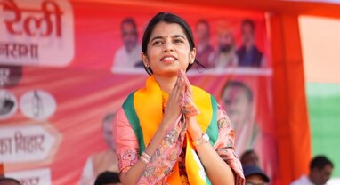 મૈથિલી ઠાકુર: ગાયકીના કરોડો છોડી રાજનીતિમાં કેમ? જાણો MLAનો પગાર અને પાવરનું સંપૂર્ણ ગણિત