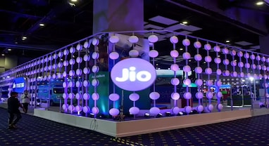 Jio IPO ના સૌથી મોટા સમાચાર: બોર્ડે આપી મંજૂરી, આજે જ સેબીમાં રજૂ થશે ડ્રાફ્ટ પેપર્સ Jio IPO ના સૌથી મોટા સમાચાર: બોર્ડે આપી મંજૂરી, આજે જ સેબીમાં રજૂ થશે ડ્રાફ્ટ પેપર્સ