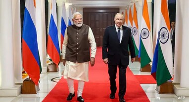 Putin India Visit: પુતિનની ભારત મુલાકાતથી બદલાયા વૈશ્વિક સમીકરણ, ચીનના વખાણથી અમેરિકા કેમ ચિંતામાં? Putin India Visit: પુતિનની ભારત મુલાકાતથી બદલાયા વૈશ્વિક સમીકરણ, ચીનના વખાણથી અમેરિકા કેમ ચિંતામાં?