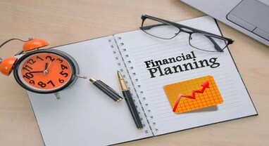 Financial Planning: નવા વર્ષની શરૂઆતમાં જ કરી લો તમારા ફાઈનાન્શિયલ પ્લાનનું રિવ્યૂ, પૈસાની ચિંતા થશે દૂર અને પૂરા થશે તમામ સપના Financial Planning: નવા વર્ષની શરૂઆતમાં જ કરી લો તમારા ફાઈનાન્શિયલ પ્લાનનું રિવ્યૂ, પૈસાની ચિંતા થશે દૂર અને પૂરા થશે તમામ સપના