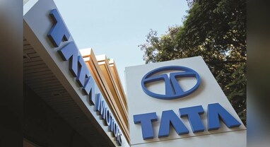 Tata Motors Q3 Results: ટાટા મોટર્સનો ત્રીજા ક્વાર્ટરનો ચોખ્ખો નફો 48% ઘટીને થયો 705 કરોડ, આવક 16% વધી, શેર્સ પર રહેશે નજર