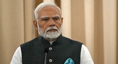 PM Modi on Pakistan: શું પાકિસ્તાન સાથે ફરી થશે યુદ્ધ? PM મોદીએ સંરક્ષણ બજેટ અને ‘ઓપરેશન સિંદૂર' પર આપ્યો જવાબ PM Modi on Pakistan: શું પાકિસ્તાન સાથે ફરી થશે યુદ્ધ? PM મોદીએ સંરક્ષણ બજેટ અને ‘ઓપરેશન સિંદૂર' પર આપ્યો જવાબ