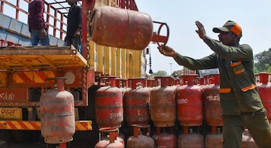 LPG પર કેન્દ્ર સરકારનો મોટો નિર્ણય! તમામ રાજ્યોમાં 5 kg સિલિન્ડરની સપ્લાય બમણી થઈ, પ્રવાસી મજૂરોને મોટી રાહત