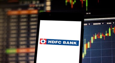 HDFC Bank Share Crash: વિદેશી રોકાણકારોએ વેચી નાખી 35,000 કરોડની હિસ્સેદારી, શેર 26% તૂટ્યો, જાણો કડાકા પાછળના કારણો