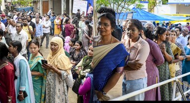 West Bengal Election: પશ્ચિમ બંગાળમાં 92% મતદાનનો રેકોર્ડ, પૂર્વ CEC એસ.વાય. કુરૈશીએ સમજાવ્યું બમ્પર વોટિંગ પાછળનું અસલી રહસ્ય