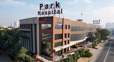 Park Medi World Share Price: એક ધમાકેદાર ડીલથી હોસ્પિટલ ચેનનો શેર 9% ભાગ્યો, આ વર્ષે રોકાણકારોને આપ્યું 88% જેવું તગડું રિટર્ન