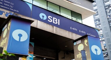 SBIના કરોડો ગ્રાહકોને મોટો ઝટકો! સતત 6 દિવસ બંધ રહેશે બેંક, જાણો શા માટે લેવાયો આ નિર્ણય