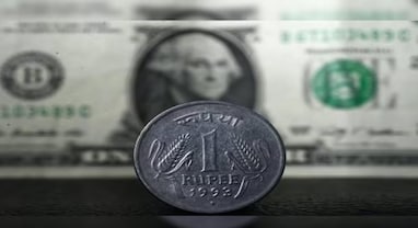 INR vs USD: ફેડના કડક વલણથી રૂપિયો ગગડ્યો, ડોલર સામે 13 પૈસા તૂટીને 94.66 પર ખુલ્યો INR vs USD: ફેડના કડક વલણથી રૂપિયો ગગડ્યો, ડોલર સામે 13 પૈસા તૂટીને 94.66 પર ખુલ્યો
