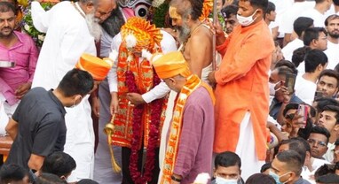 Rath Yatra 2026: અમદાવાદમાં ભક્તિનું ઘોડાપૂર, 149મી રથયાત્રાનો પ્રારંભ, CM ભૂપેન્દ્ર પટેલે સોનાની સાવરણીથી કરી પહિંદવિધિ