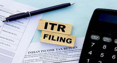 Income Tax Return: ITRમાં વિદેશી આવક અને સંપત્તિની માહિતી છુપાવી તો લાગશે 10 લાખનો દંડ! જાણો નવા નિયમો