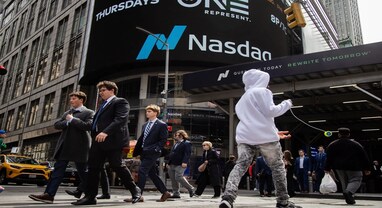 US Stocks માં રોકાણની સોનેરી તક, પરાગ પરીખે એન્ટ્રી ફીમાં 90%નો ઘટાડો કર્યો, જાણો હવે કેટલા રૂપિયાથી Apple-Googleના શેર ખરીદી શકાશે