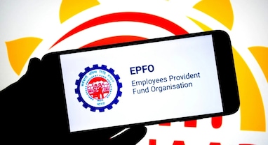 EPFO New Rule: જો તમારો પગાર 25,000 રૂપિયા છે તો તરત કરો આ કામ! EPFના નવા નિયમથી થશે ડબલ ફાયદો EPFO New Rule: જો તમારો પગાર 25,000 રૂપિયા છે તો તરત કરો આ કામ! EPFના નવા નિયમથી થશે ડબલ ફાયદો