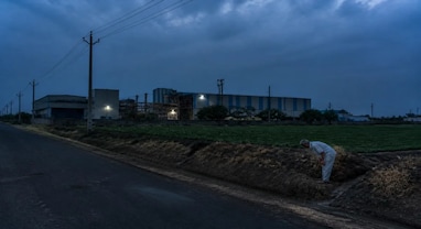 દિવાળીના તહેવારોમાં ગુજરાતમાં સખત વીજ કટોકટી: નાના ઉદ્યોગોમાં 8 કલાકનો પાવર કટ, મંત્રી કહે છે બધું નોર્મલ છે! દિવાળીના તહેવારોમાં ગુજરાતમાં સખત વીજ કટોકટી: નાના ઉદ્યોગોમાં 8 કલાકનો પાવર કટ, મંત્રી કહે છે બધું નોર્મલ છે!