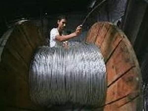 Industrial output remains subdued as July IIP records 3.5% growth, helped by manufacturing Industrial output remains subdued as July IIP records 3.5% growth, helped by manufacturing