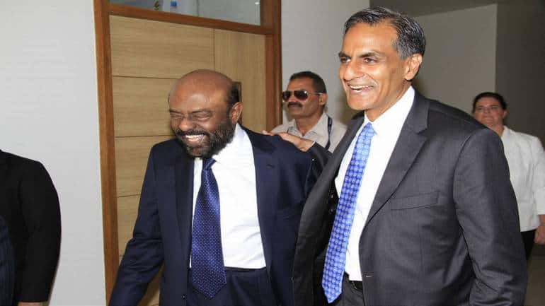 Shiv Nadar with Ambassador Richard Verma.