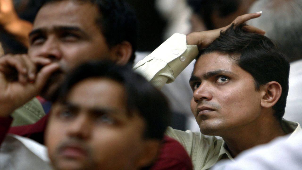 An evening walk down D-St: Investors lose Rs 2 lakh cr in a day as weak global sentiment weighs on Nifty, Sensex