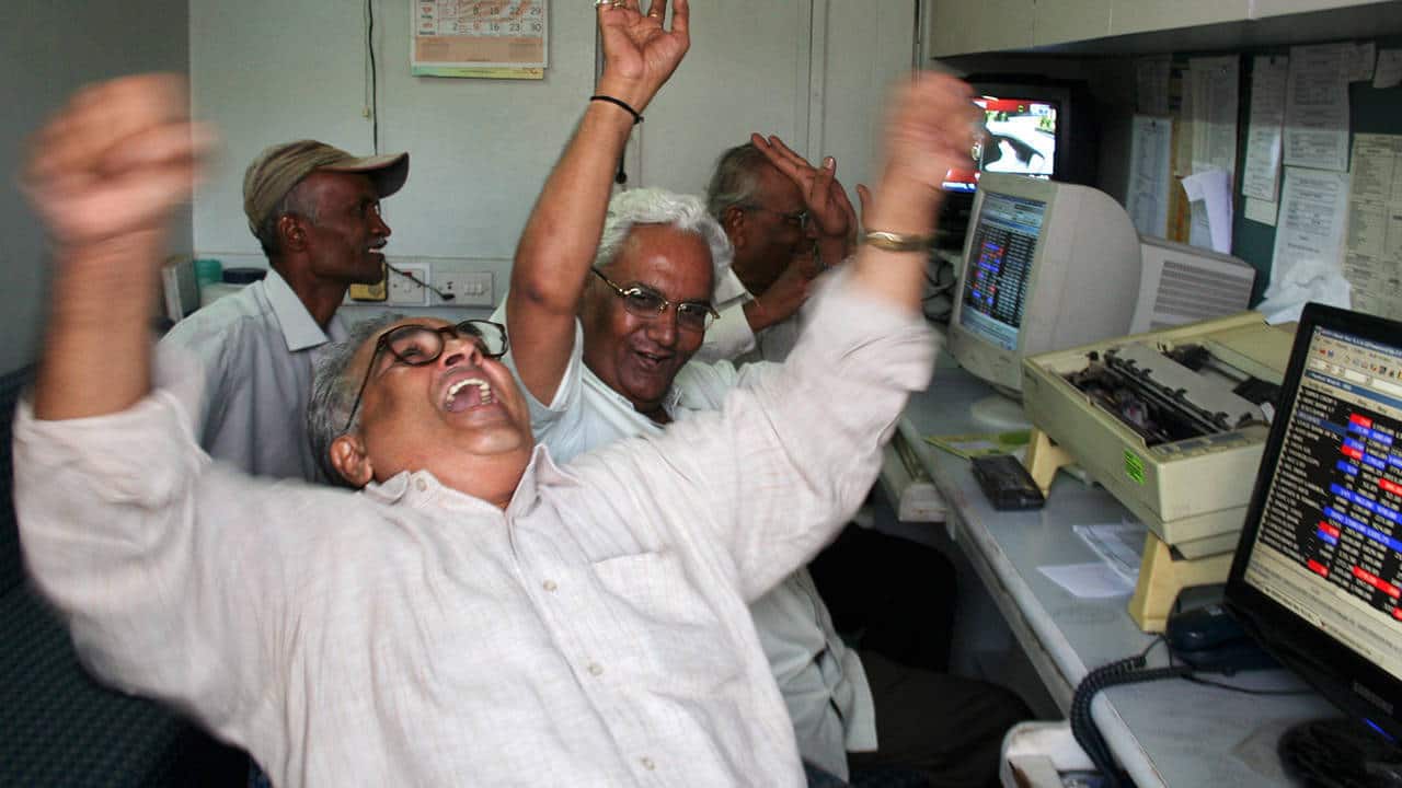 Closing Bell: Sensex above 63,000, Nifty around 18,750 led by power, metal, auto