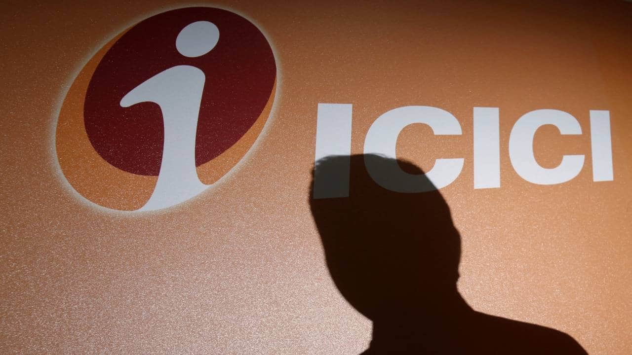 Can Sandeep Bakhshi help ICICI Bank get a makeover? Can Sandeep Bakhshi help ICICI Bank get a makeover?