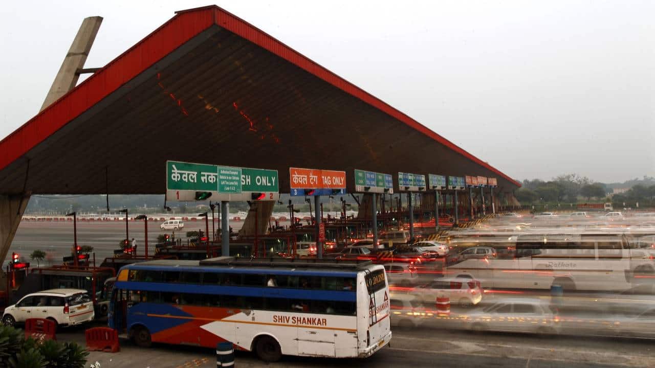 MC Explains | How the Modi govt plans to remove toll plazas on Indian highways
