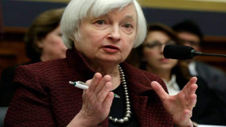 Federal Reserve Chair Janet Yellen delivers semiannual monetary policy testimony during a House Financial Services Committee hearing on Capitol Hill in Washington, U.S., February 15, 2017. REUTERS/Yuri Gripas - RTSYT7E