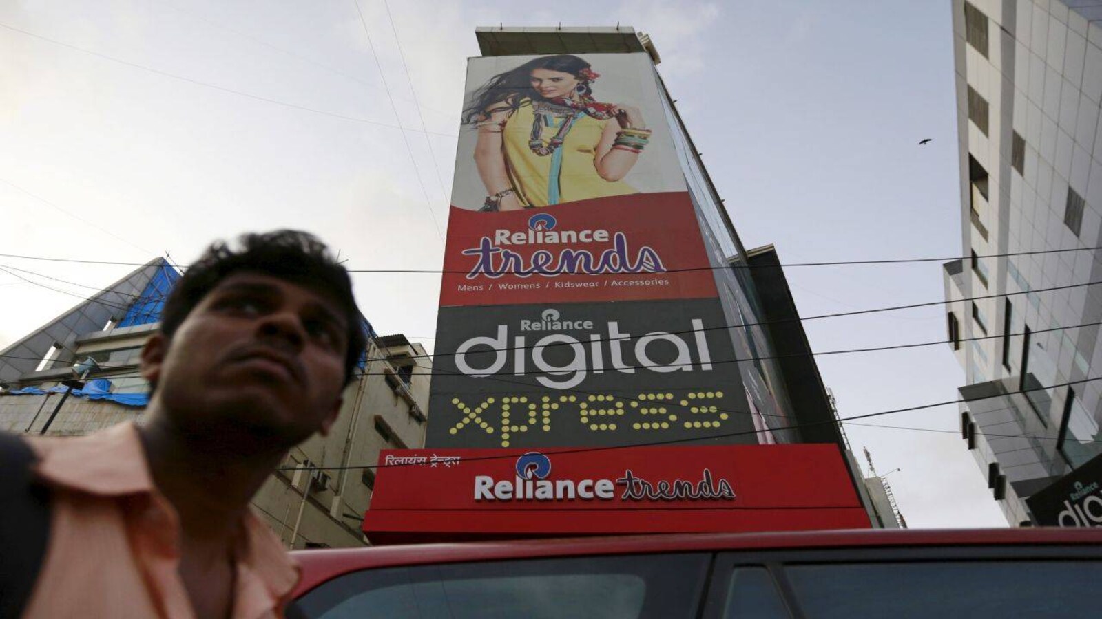 Focus: With giant mall, India's Reliance sets sights on next gold