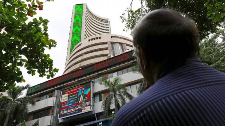 Closing Bell: Nifty ends FY19 above 11,600, Sensex gains 127 pts; metal stocks surge