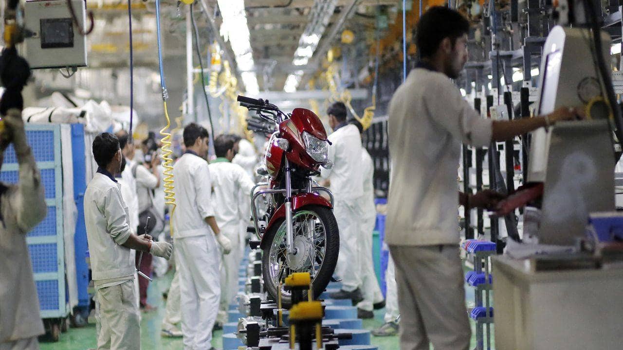 BS 3 fire sale: 2-wheeler makers' loss estimated at Rs 300 cr, Hero likely worst hit
