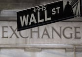 US stocks fall amid worries over banking industry
