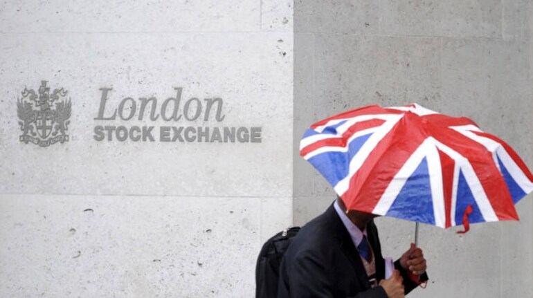 London Stock Exchange (REUTERS/Toby Melville/File Photo)
