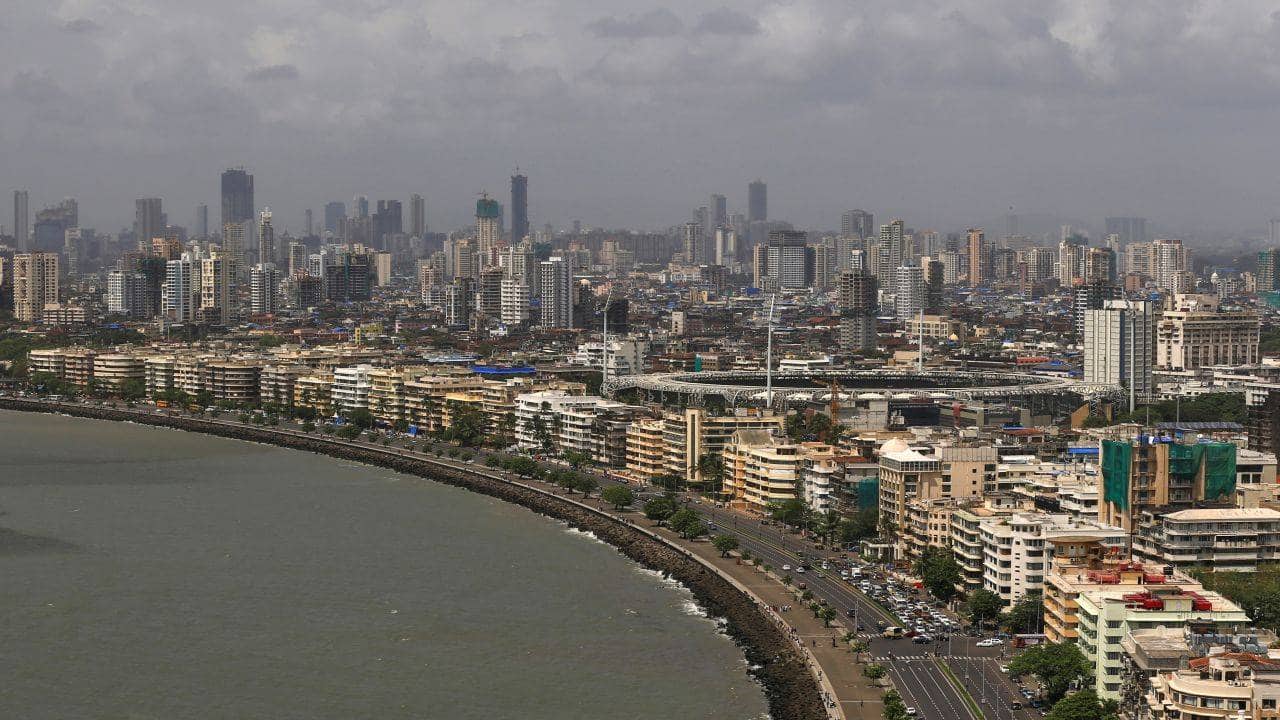 9. Mumbai, India: 39 billionaires | The financial capital of India is tied with Shenzen at the 9th spot. Also known as the city of dreams, Mumbai attracts people from all corners of India. (Image: Reuters)